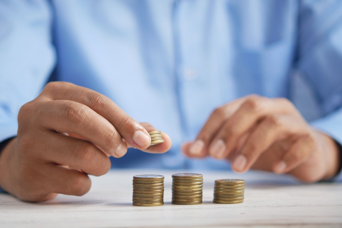 Building Multiple Revenue Streams as a Solo Creator in 2025: The Ultimate Guide